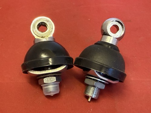 Mount for cb antenna - dv,